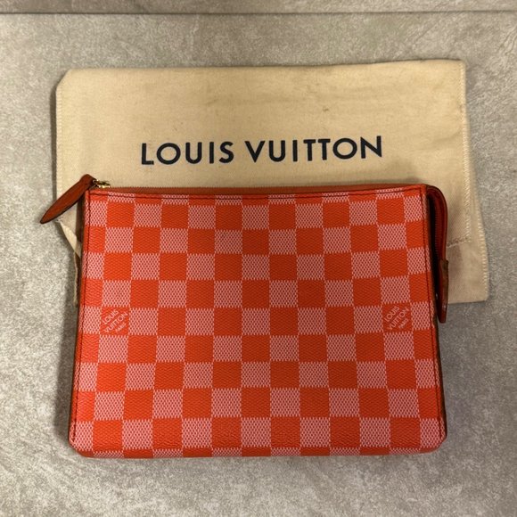 Louis Vuitton Damier Couleurs Element Clutch Piment - Picture 1 of 7